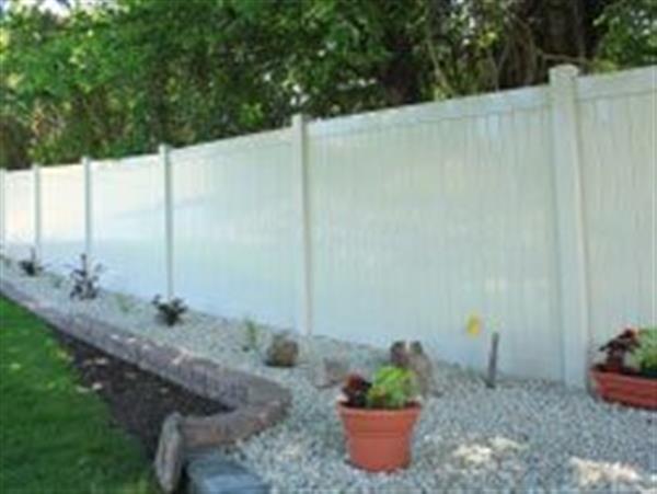 GOLD STAR FENCING INC.